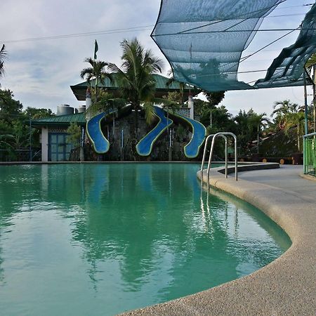 Villa Del Carmen Resort And Restaurant Bulacan Экстерьер фото
